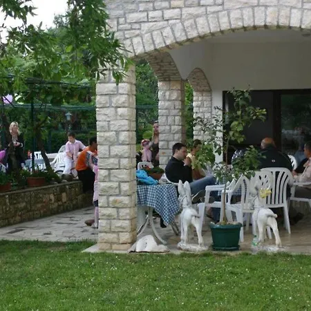 Maison d'hôtes House Ritosa, For Max 8 Persons Area